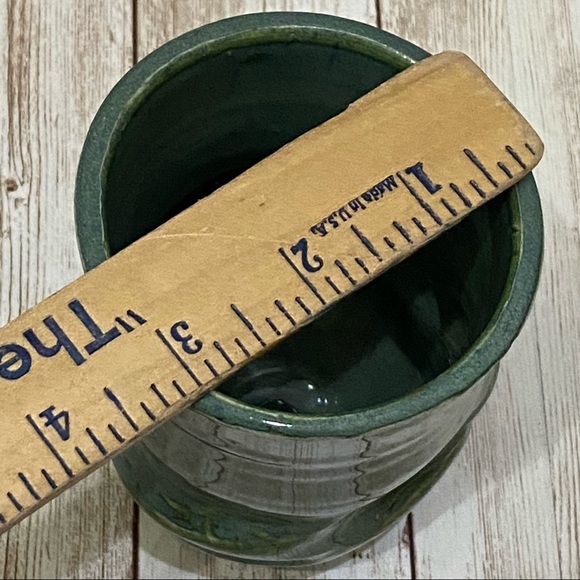 Signed Pottery Glazed Japanese Tea Cup - Picture 10 of 11